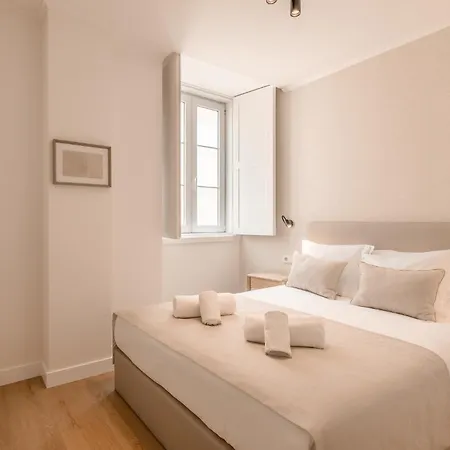 A2 Spacious & Stylish For 9 In Bica, Downtown 아파트