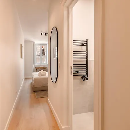 A2 Spacious & Stylish For 9 In Bica, Downtown 아파트