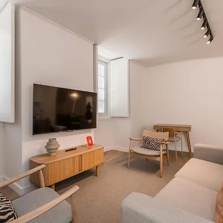 A2 Spacious & Stylish For 9 In Bica, Downtown 아파트