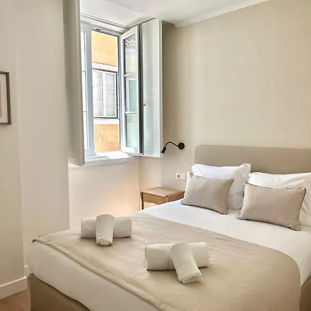 Ad2 Renovated Charm In Prime Location With Ac Apartamento Lisboa