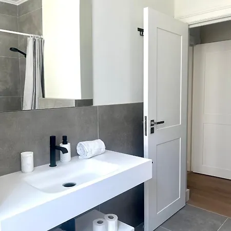Ad2 Renovated Charm In Prime Location With Ac Apartamento *