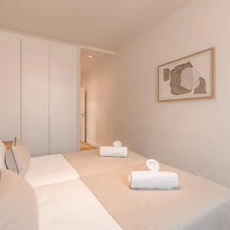 Ad2 Renovated Charm In Prime Location With Ac Lisboa