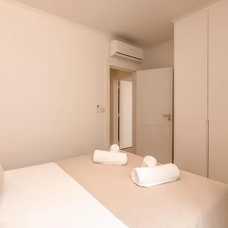 Ad2 Renovated Charm In Prime Location With Ac Apartamento Lisboa